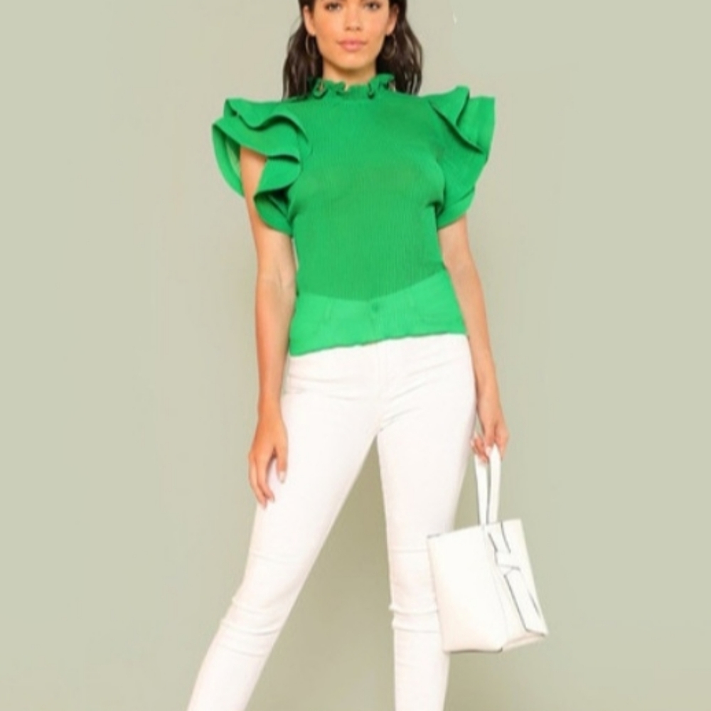 A'gaci  Ruffle Sleeve Mock Neck Blouse Size M